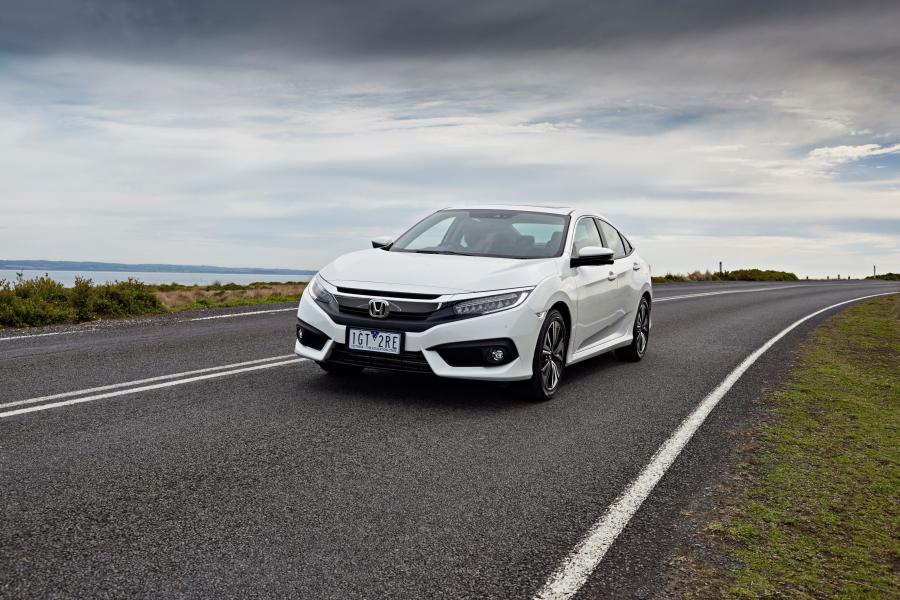  Honda Civic Sedan 2016 года  (AU) (фото 4 из 30)